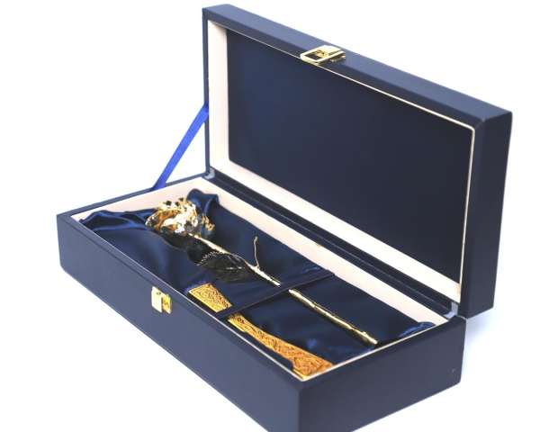 24 Karat Gold Dipped Real Rose 11.5″ with Gold Dipped Brass Vase in Premium Leather Box
